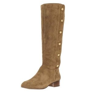 Nine West oreyan boots!